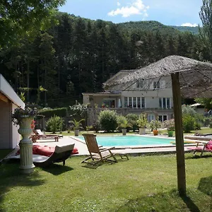 A L'oree Du Bois - D'hotes Hostun